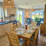 Sea Retreat - Coastal Near Spanish Point & Lahinch Feriehus