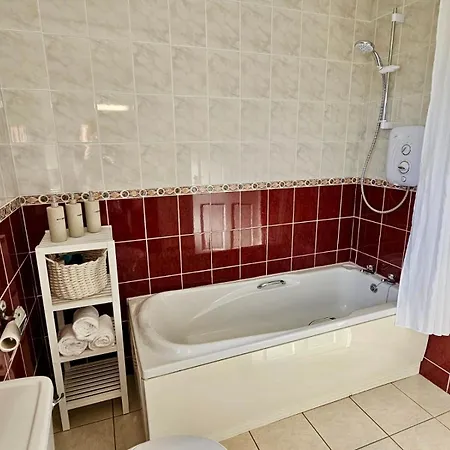 Sea Retreat - Coastal Near Spanish Point & Lahinch *