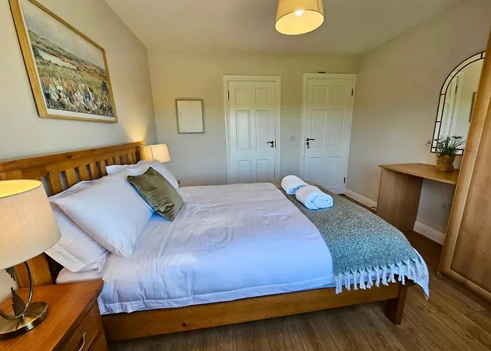 Sea Retreat - Coastal Near Spanish Point & Lahinch *